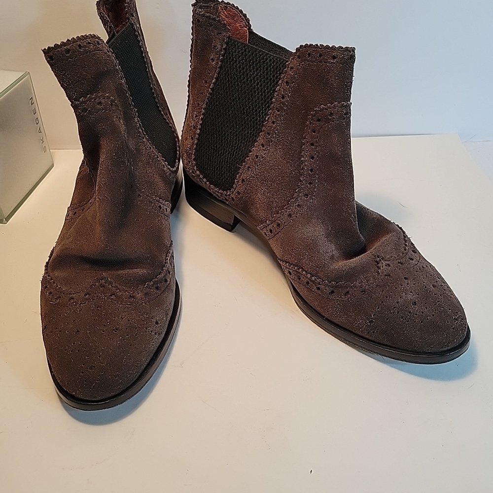 Massimo Dutti Brown Heeled Boots